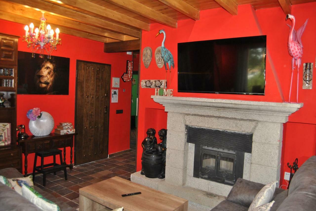 Complejo Casas Rurales Mansiones Y Villas Deluxe Collado Mediano エクステリア 写真