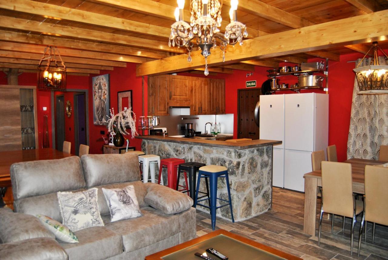 Complejo Casas Rurales Mansiones Y Villas Deluxe Collado Mediano エクステリア 写真