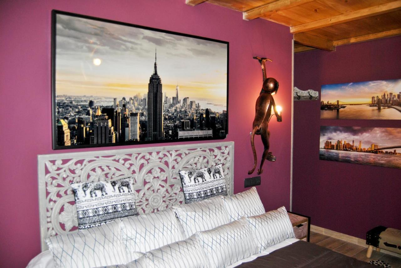 Complejo Casas Rurales Mansiones Y Villas Deluxe Collado Mediano エクステリア 写真