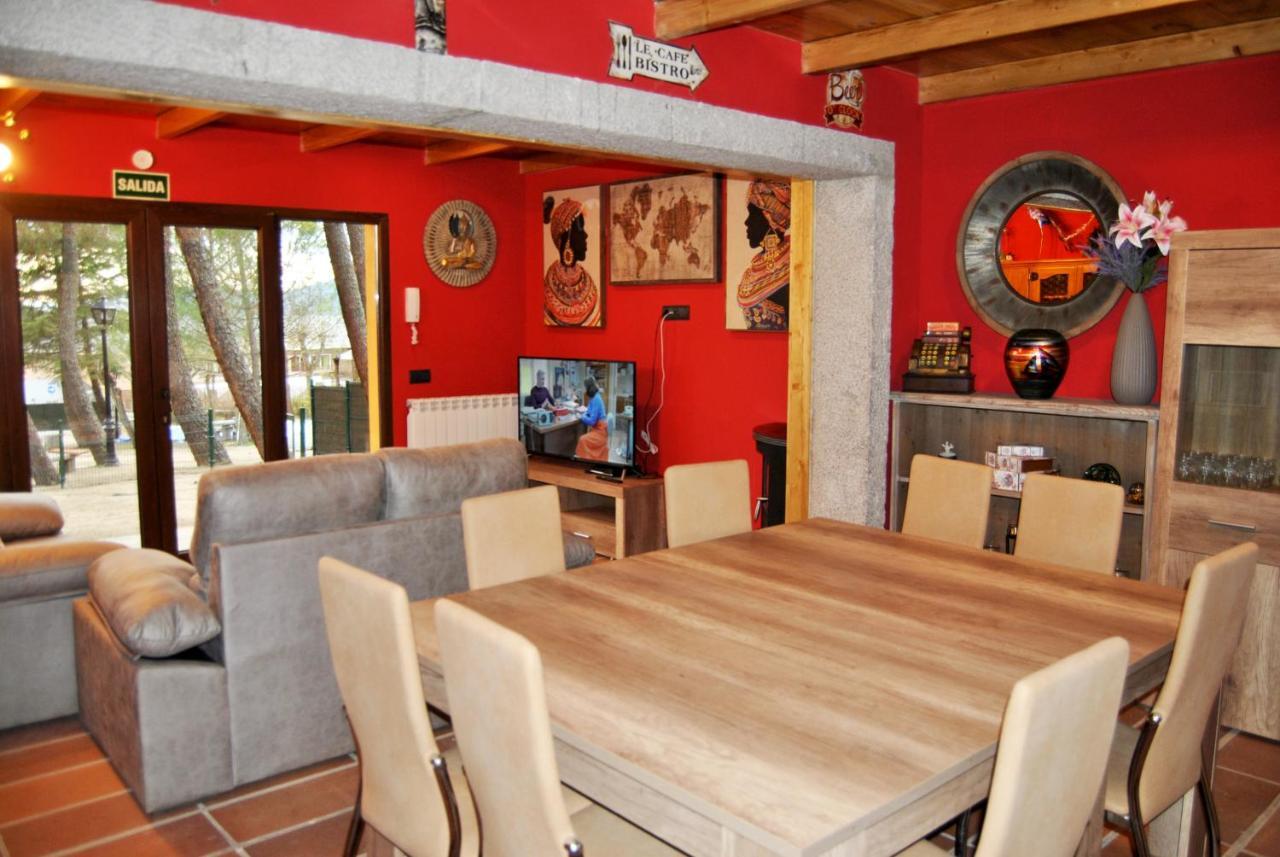 Complejo Casas Rurales Mansiones Y Villas Deluxe Collado Mediano エクステリア 写真