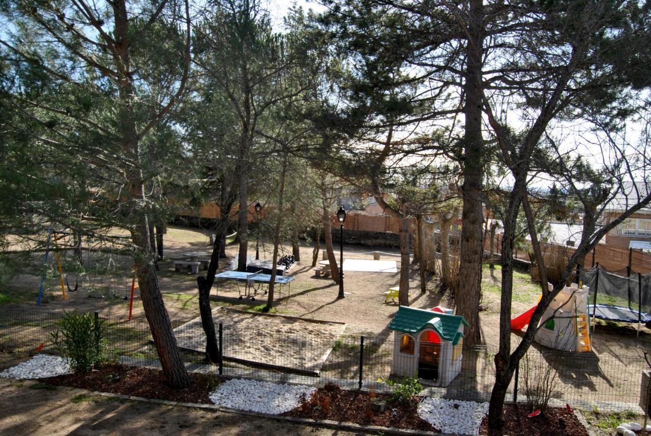 Complejo Casas Rurales Mansiones Y Villas Deluxe Collado Mediano エクステリア 写真