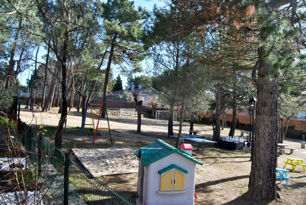 Complejo Casas Rurales Mansiones Y Villas Deluxe Collado Mediano エクステリア 写真
