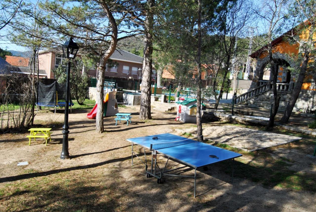 Complejo Casas Rurales Mansiones Y Villas Deluxe Collado Mediano エクステリア 写真